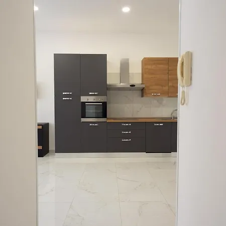 Toledo 2 Appartement Napels
