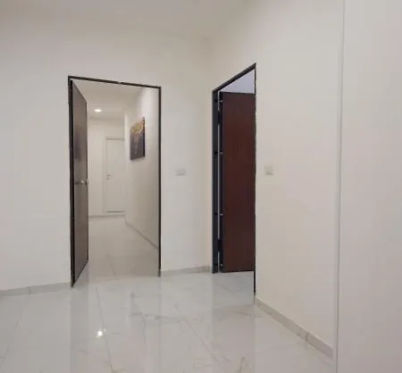 Appartement Toledo 2 *